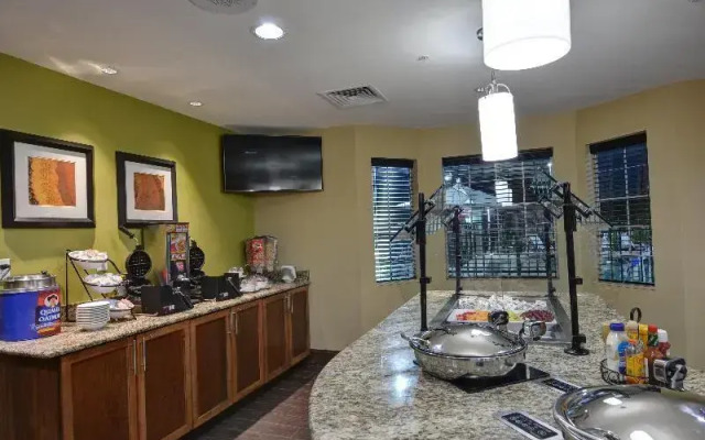 Staybridge Suites Lakeland West An Ihg Hotel