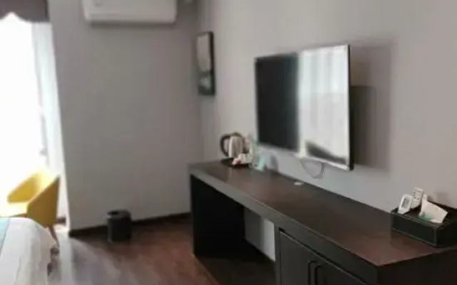 Guangzhou Gauss apartment