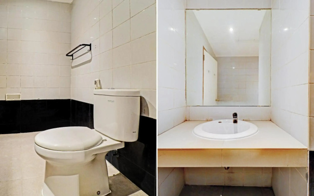 OYO Flagship 90658 Hotel Asteria