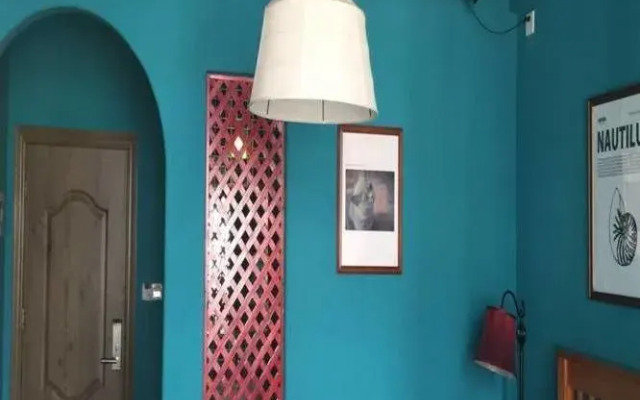Sanya Onlyblue Art inn