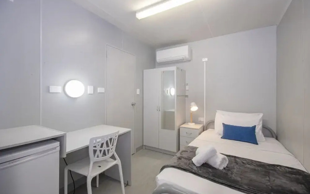 Lake Kawana Accommodation