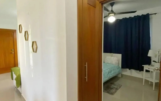 Àpartamento completo, 3 hab Wifi, Netflix, Parqueo Privado