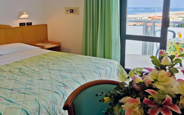 Little Hotel