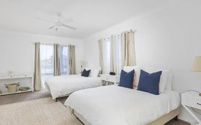 Nelson Bay Rd 4296 Cheeky Tiki