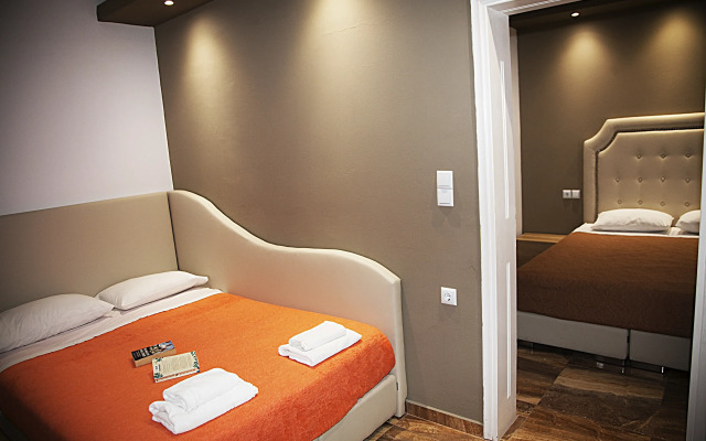 Zeus Hotel