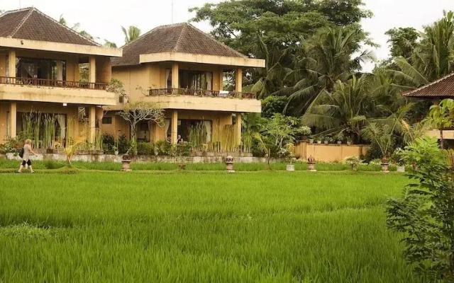 Sri Bungalows