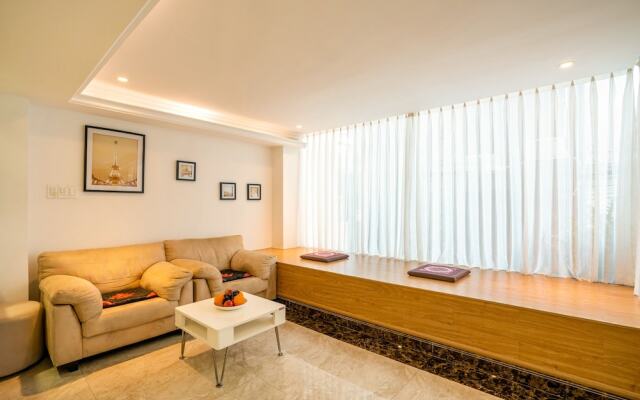 S79 Bamboo Hotel 581 Su Van Hanh Street