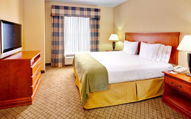 Holiday Inn Express & Suites - Greenwood by IHG