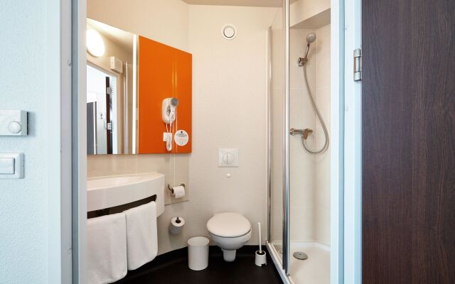 B&B Hotel Warszawa-Okecie