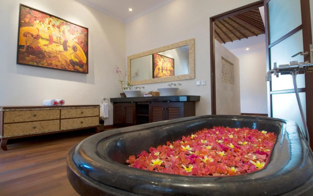 Ellora Villas