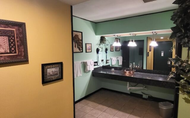 Inn of the Dove - Harrisburg