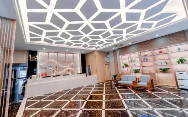 Qingmu Hotel (Zhuji Fengqiao Branch)