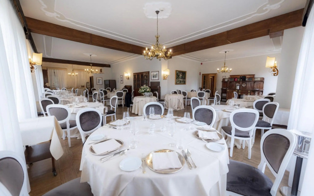 Villa Scacciapensieri Boutique Hotel