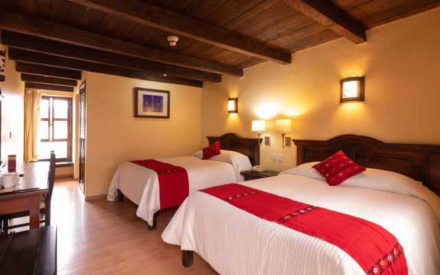 Hotel Plaza Magnolias