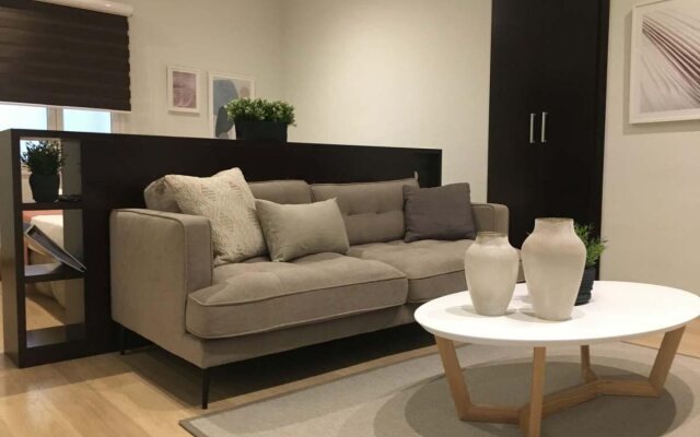 Fisa Rentals Gran Via Apartments