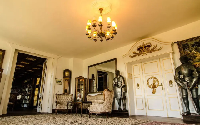 Schloss Grochwitz Hotel garni