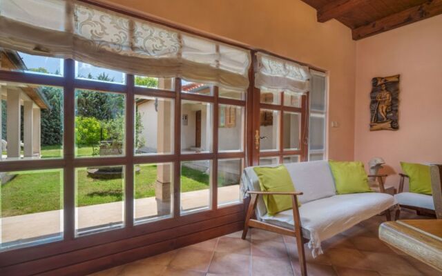 House Lupetina Moniga del Garda