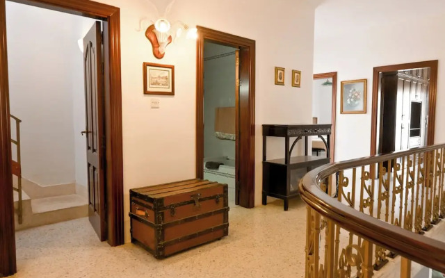Mediterranea Sunny Maltese Townhouse