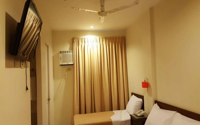 Governor Forbes Inn - Manila City Center