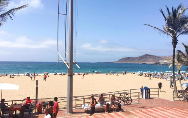 OceanFront Flat I by Canary365