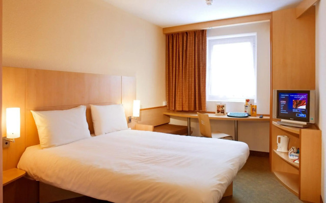 ibis Bradford Shipley