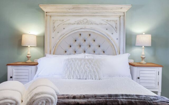 La Hacienda and Galaxy Theater