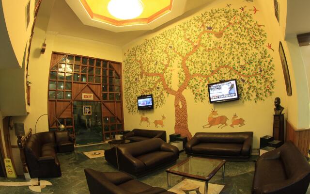Hotel Piccadily Manali