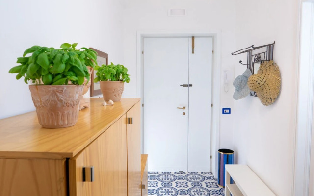 New 2 Bedroom Apt in Sorrento with sea view Terrace