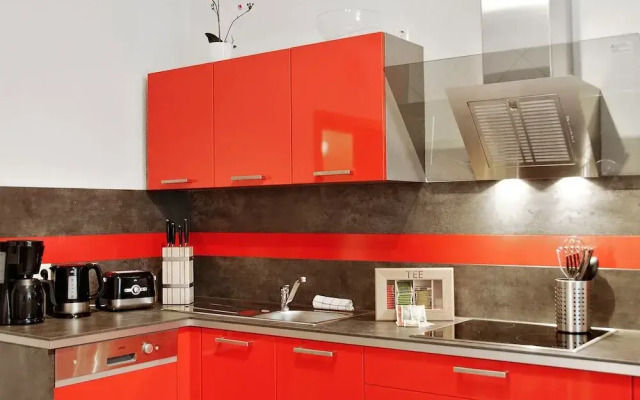 City Park Apartments Ludi