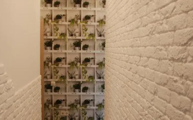 Green Apple Hostel