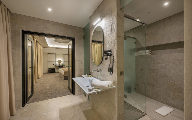 Artagonist Art Hotel