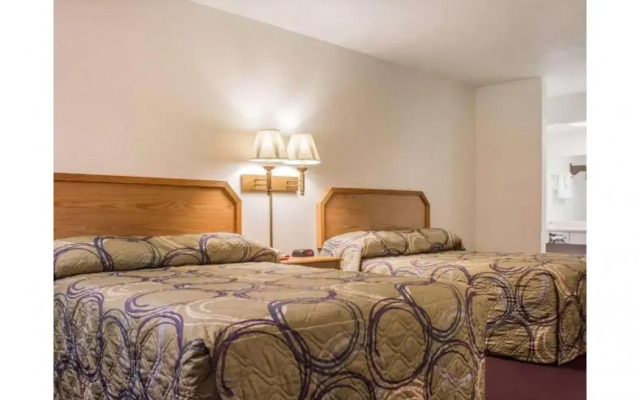 Rodeway Inn Silver Creek Inn