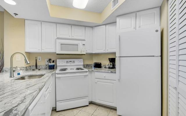 Carolinian Resort 335