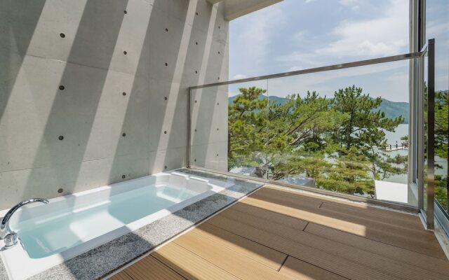 Goseong Hansan Marina Resort