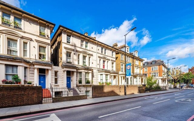 1BR Stylish Apartment in Earls Court!
