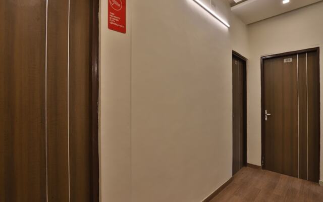 OYO 12147 Hotel Vibrant