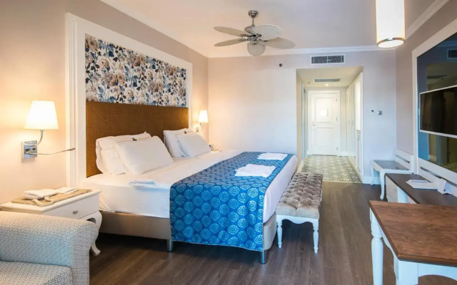 Rubi Platinum Spa Resort & Suites - All Inclusive