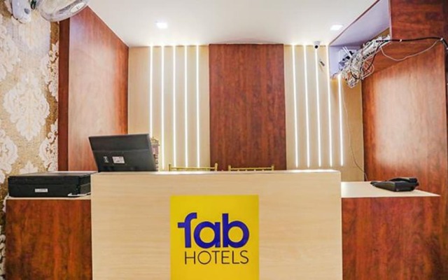Fabhotel Cosmos