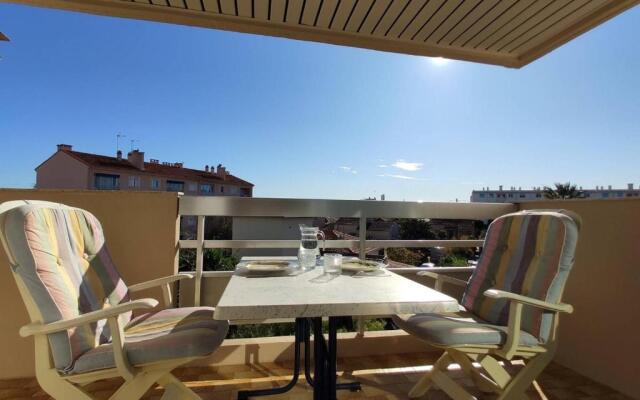Appartement Antibes, 1 pièce, 3 personnes - FR-1-252-153