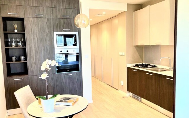 Amazing Living in Park View JVC