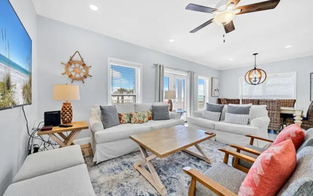 3 Generations Beach House