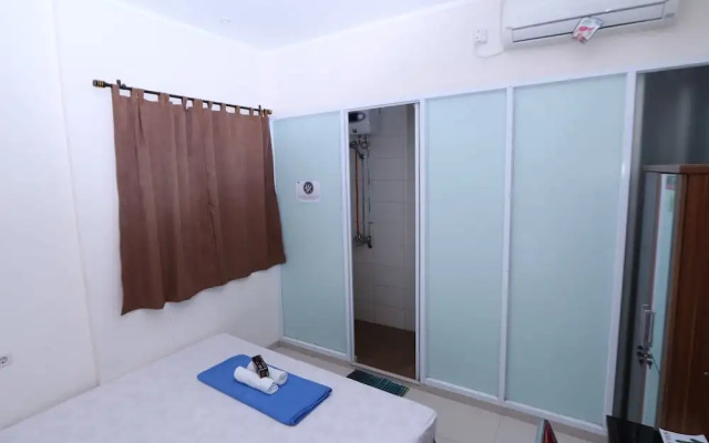 Kamar Keluarga Tanah Abang
