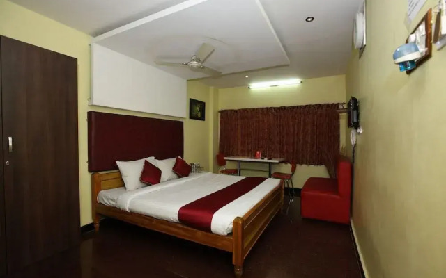 Sai Ramesh Apartments By OYO Rooms