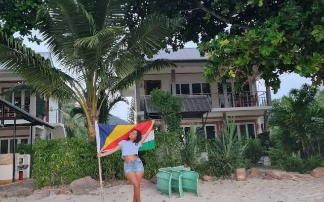 La Digue Luxury Beach Bungalow Spa & Gym