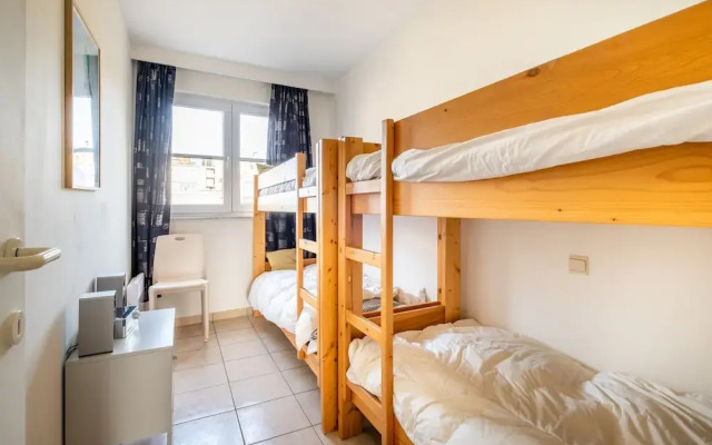 Catamaran Apartment in Sint-idesbald