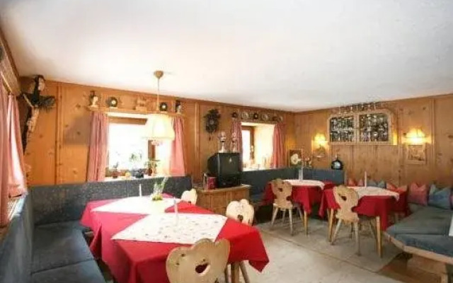 Landhaus Schöpf & Haus Alpina