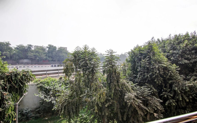 OYO Flagship 70255 Star Light Inn