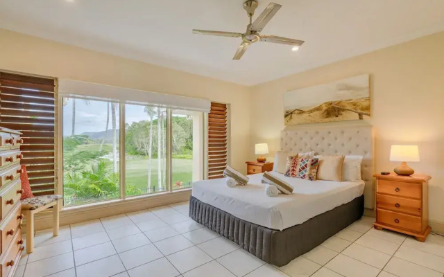 Paradise Links Port Douglas Luxury Villa