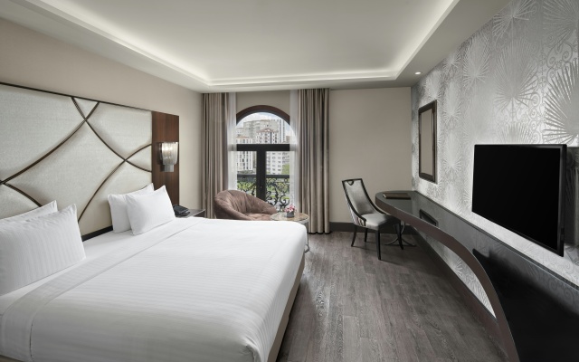 DoubleTree by Hilton Istanbul Gayrettepe