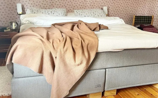 8 Person Holiday Home in Austefjorden